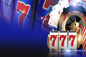 Casino ဂိမ်းလော်ဘီ Baccarat Poker ကစားနေသည့် မြင်ကွင်း